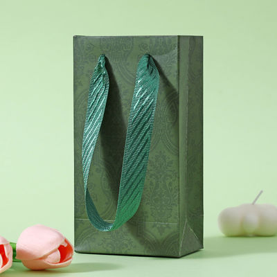 Customized Logo Lipstick Perfume Cosmetics Luxury Packaging Gift Box Transport Paper Box And Handbag