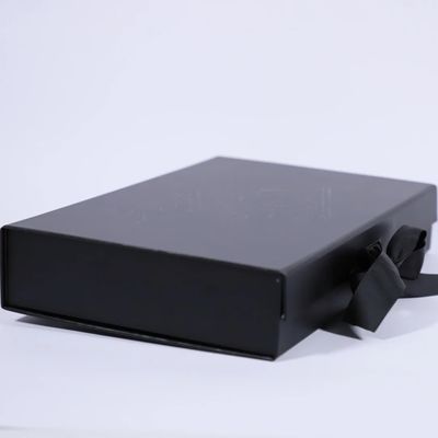 Small Product Packaging Boxes Pretty Rigid Gift Boxes For Dress Flowers