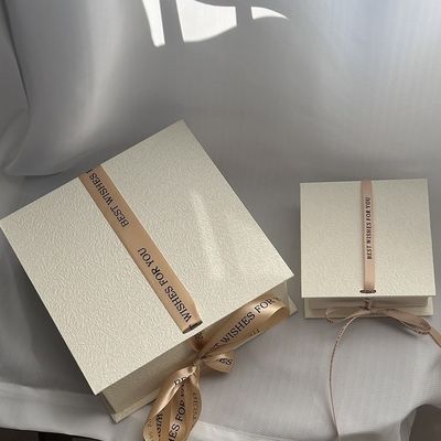 High-End Jewelry Magnetic Box High-End Logo Beauty Nail Art Custom Printed Cosmetic Boxes