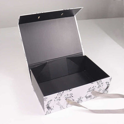 Customized Printing Clothes Packaging Box Cardboard Magnet Folding Boxes Gift Box With Ribbon For Christmas