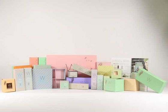 Custom Printed Cosmetic Packaging Boxes Makeup Paper Box For Skincare Card Packaging Box
