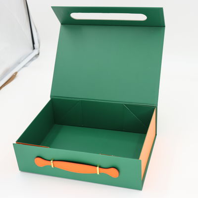 Luxury Customized  Cardboard Magnet Folding Packaging Boxes with handle For Foldable Magnetic Gift Box