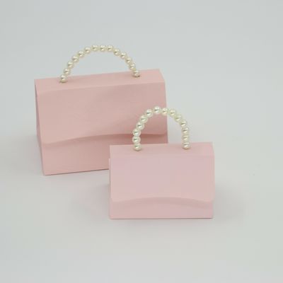 Delicate Valentine'S Day Candy Gift Box Wedding Gift Box Packaging With Handle And Ribbon