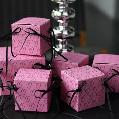 Custom Pink Wedding Candy Box Chocolate Bread Box Bow Gift Folding Box Wedding Table Candy