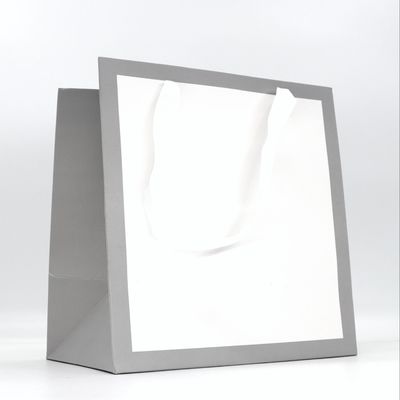 Wholesale Luxury Gift Printing Shopping Tote Paper Bag Recyclable Jewelry Toys Snacks Brand Logo Custom