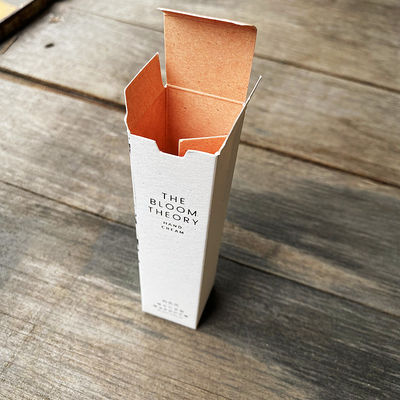 Custom Cosmetic Packaging Paper Box for Lotions, Essential Oils, and Skincare Products, with Insert for Gift Presentation