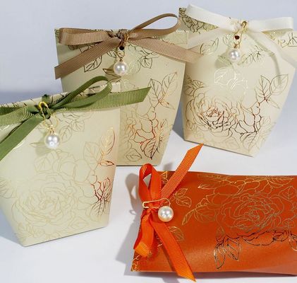 Customized creative high-end wedding candy paper packaging box pearl hot stamping champagne color souvenir gift box wholesale