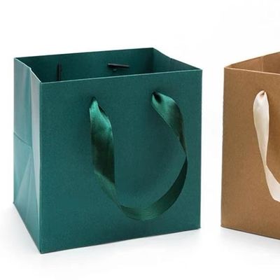 Custom Floral Arrangement Gift Bags For Flower Shops And Gift Stores with logo Buddy Bags