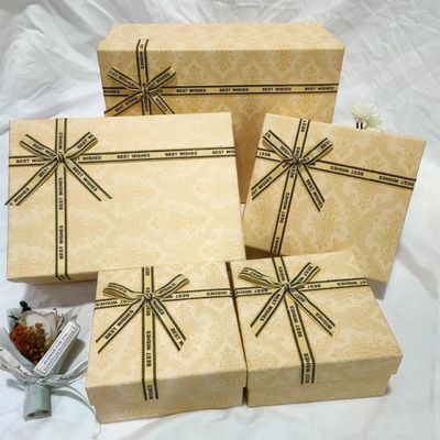 High Grade Gift Box With Lid And Champagne Color For Valentine'S Day And Mother'S Day With Customized Logo