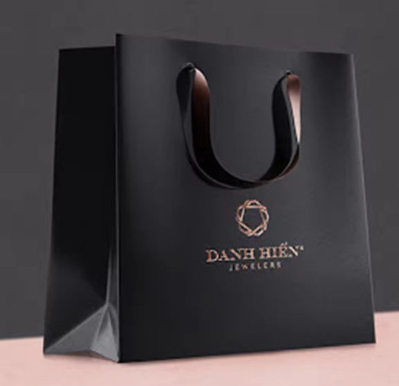 Luxury Black Paper Apparel Packaging Gift Shopping Bag Customized Branded Logo