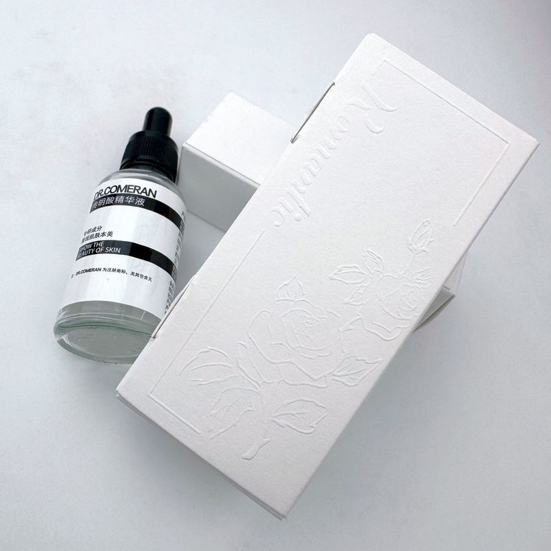 Custom Logo Branded Cosmetic Paper Packaging Box For Essential Oils Candle Perfume And Skincare Products Hot Stamping Silver Stamping Embossing
