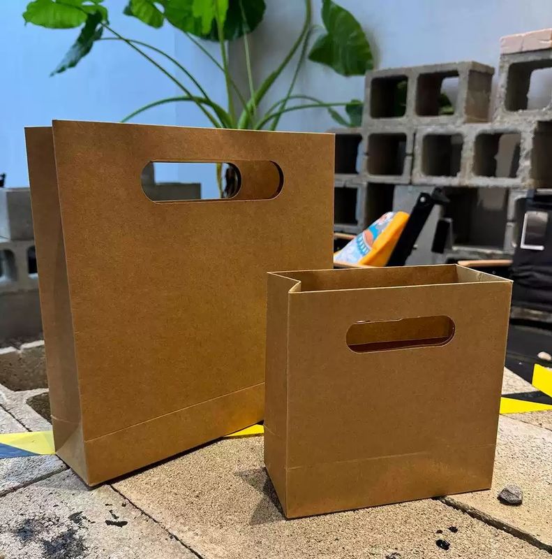 High-grade kraft paper bag thickened hole special handbag gift bag square gift packaging bag storage custom logo