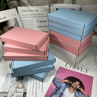 Printed Rigid Paper Packaging Subscription Mail Shoe Paper Box Postal Shipping Cardboard Corrugated Box Custom Logo