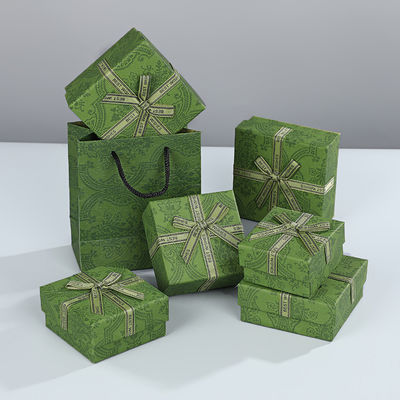 Emerald Green Gift Box With Upper And Lower Lids For Perfume Cosmetics And Souvenir Packaging