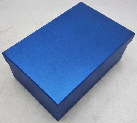 Custom Red Rigid Gift Box Rectangle Luxury Box For Clothing Birthday And Holiday Packaging