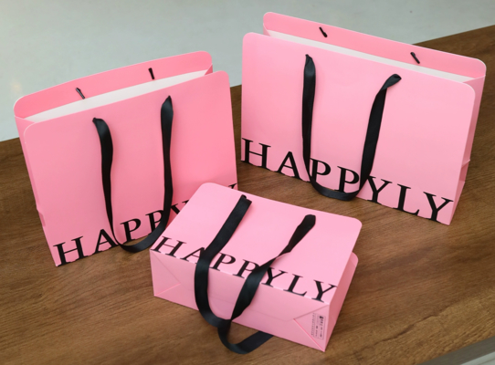 Custom Kraft Paper Shopping Bags With Logo Eco Friendly Retail Packaging