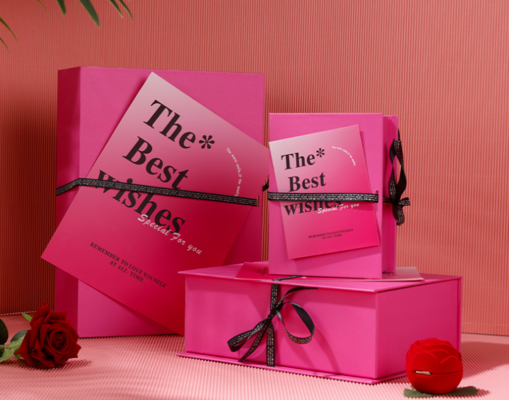 Bom preço Conjunto de Presente de Luxo com Perfume e Detalhes de Rosas Embalagem Premium para o Dia dos Namorados/Aniversário on-line
