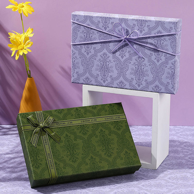 Buen precio Lavender Vintage Gift Box for Luxury Sleepwear Scarf Bundle en línea