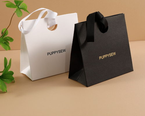 Custom Logo Luxury Jewelry Gift Bags with Matte Lamination